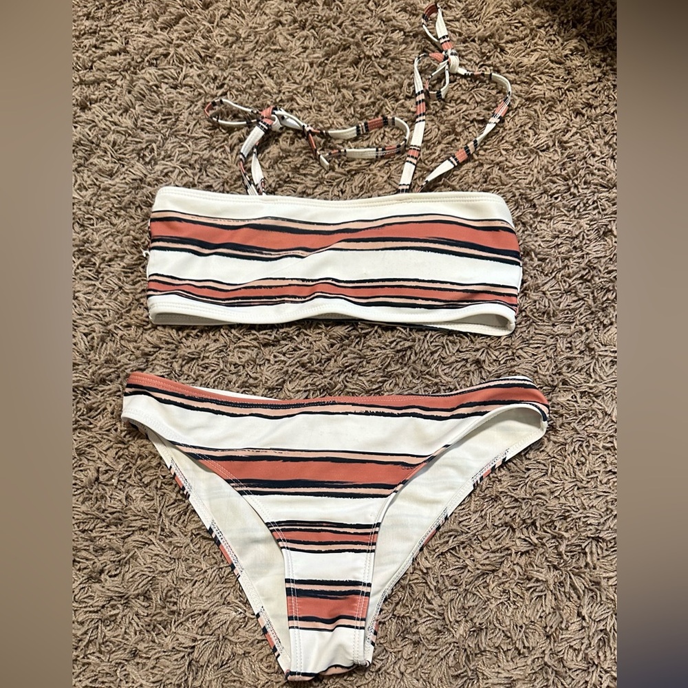 both top and bottom small
